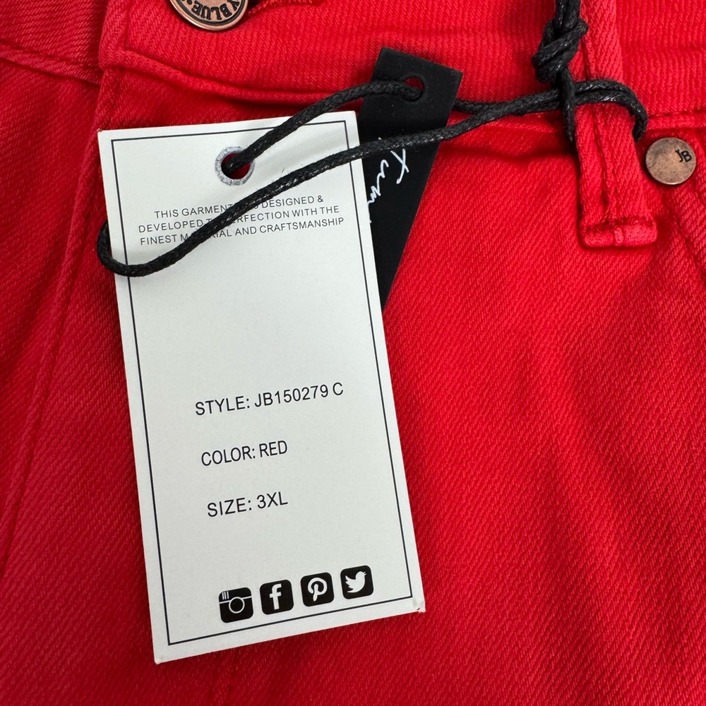 Judy Blue Shorts Women’s 3XL Red High Rise Tummy Control‎ Cuffed Bermuda Stretch - Picture 4 of 9